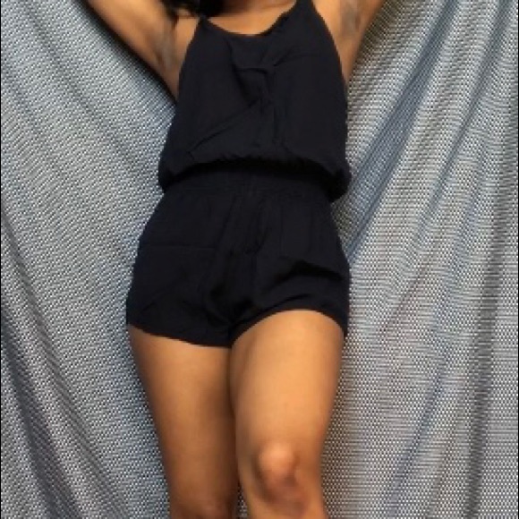 Brandy Melville Blueberry Romper - Picture 2 of 7